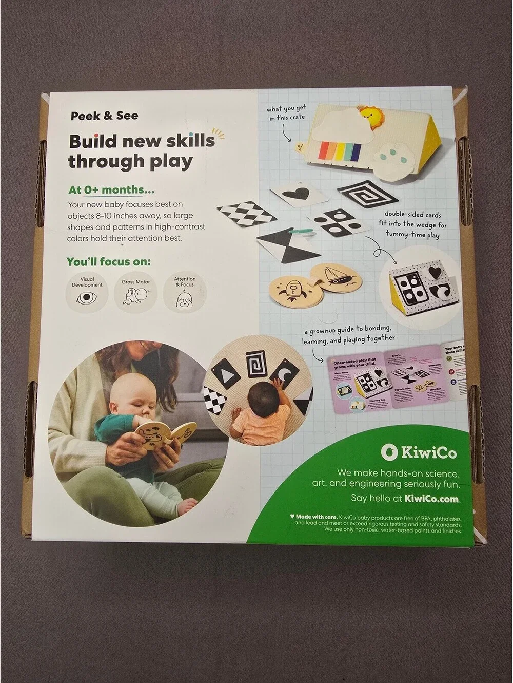 NEW KiwiCo Peek & See Activity Play Center 0+ Months Complete in Original Box